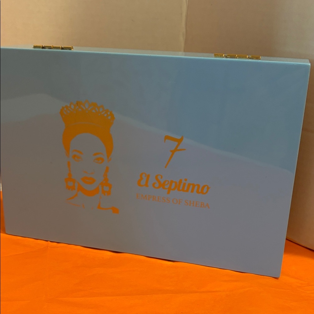 El Septimo Empress of Sheba Box
Aqua  Empty Cigar Box 
Perfect size collectors